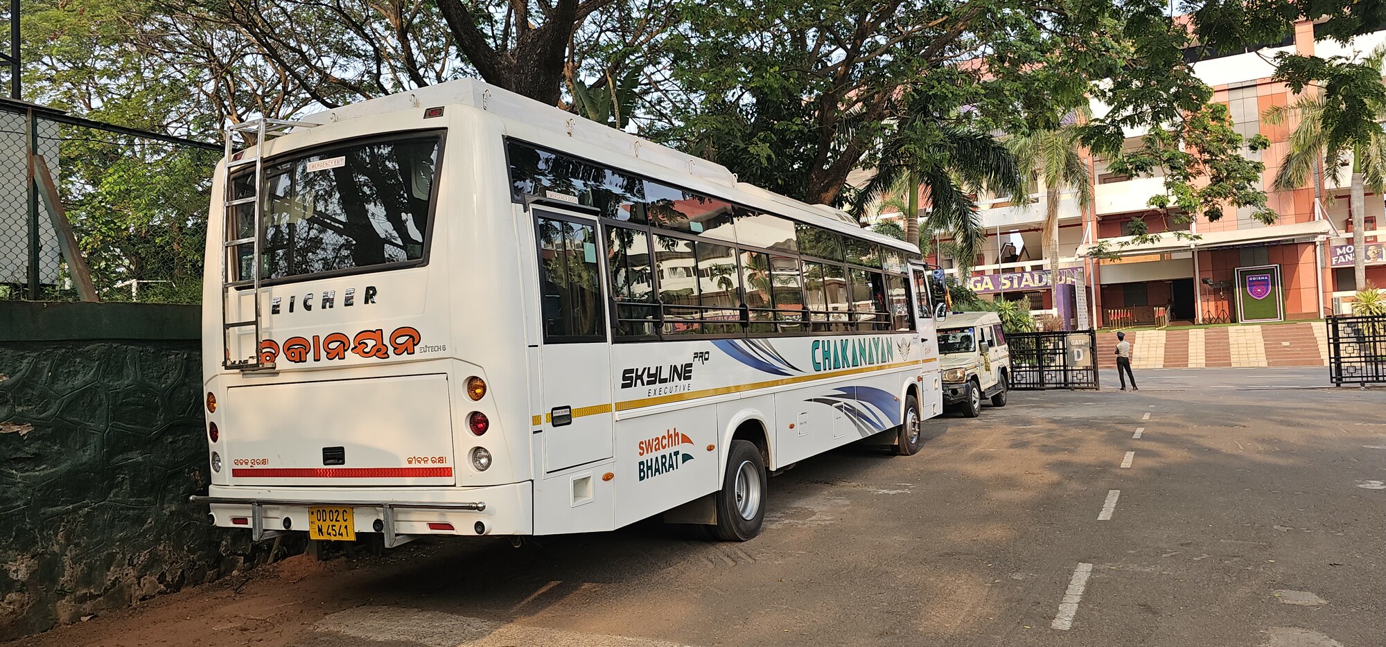 40-Seater AC Bus in Puri | Modern Travels